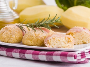 Картофельный рулет с начинкой Картофельный рулет с начинкой